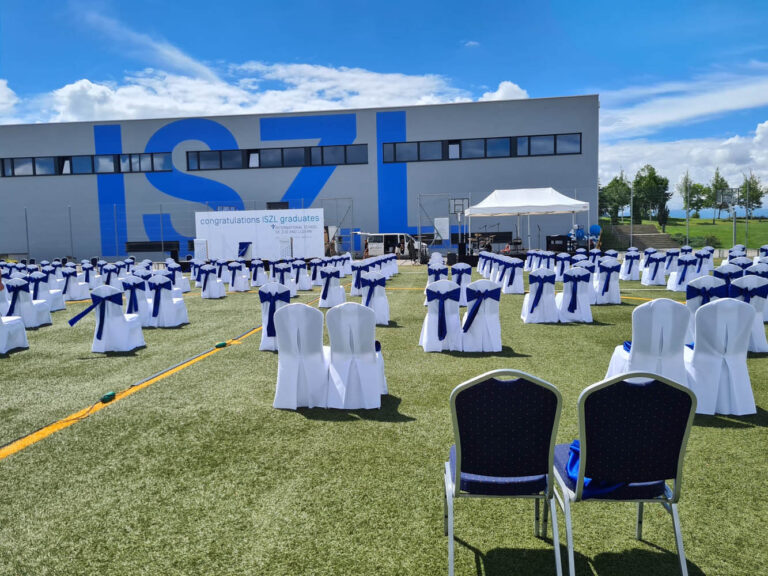 Schleife in Royalblau